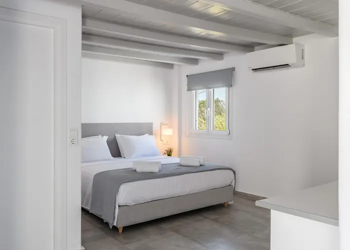 Eleven Keys Mykonos Town