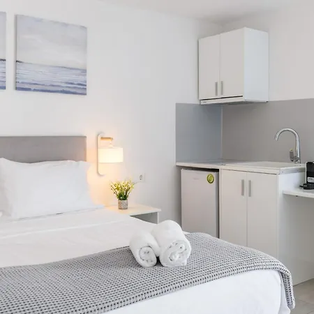 Eleven Keys * Mykonos Town