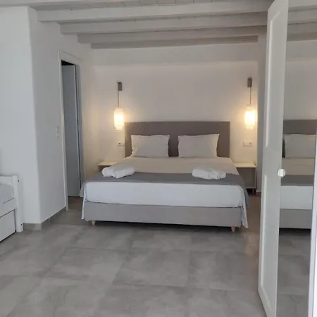 Apartment Eleven Keys *