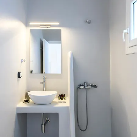 Apartment Eleven Keys *