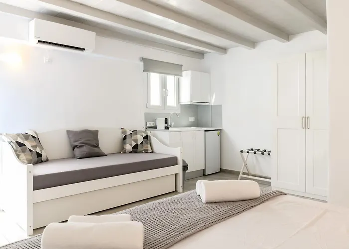 Eleven Keys Mykonos Town